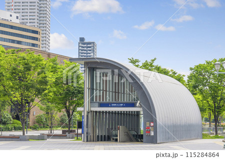 大阪中之島　京阪電車　なにわ橋駅 115284864