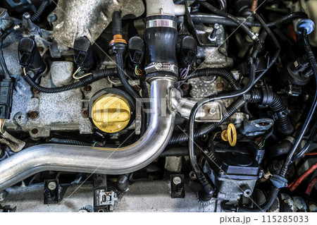 Car engine. Gasoline engine and car engine structure during technical inspection Car engine. Gasoline engine and car engine structure during technical inspection 115285033