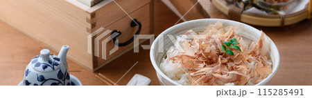 ねこまんま( ごはんに鰹節 )おかかご飯 ねこまんま( ごはんに鰹節 )おかかご飯 115285491