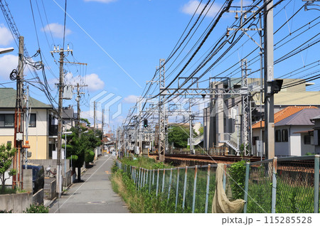 芦屋市　打出小槌町の道路と線路 115285528