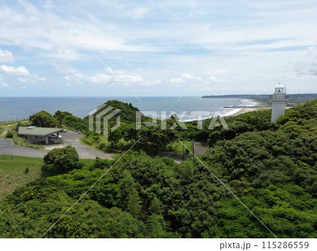 千葉　いすみ　太東埼灯台（ドローン空撮） 115286559