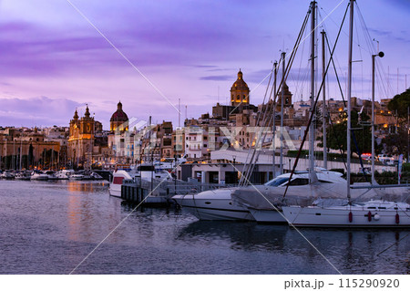 Marina in Birgu city, part of the Three Cities of Malta. 115290920