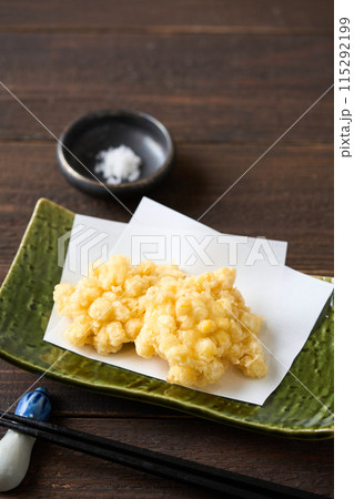 とうもろこしのかき揚げ とうもろこしのかき揚げ 115292199