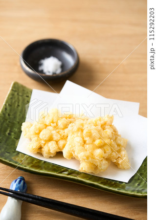 とうもろこしのかき揚げ 115292203