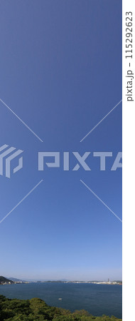 朝のめかりSAから見る関門海峡(右下関、左門司) 朝のめかりSAから見る関門海峡(右下関、左門司) 115292623