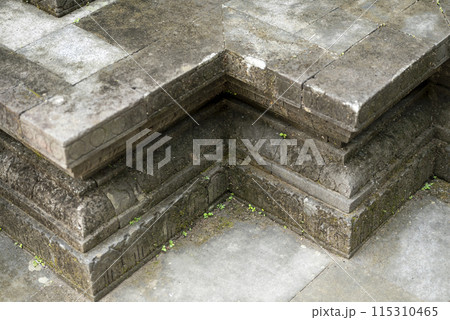 Floor with the stone structure of the ancient or historical building Floor with the stone structure of the ancient or historical building 115310465