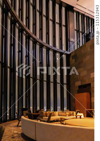 コンラッド大阪のロビー 115312943