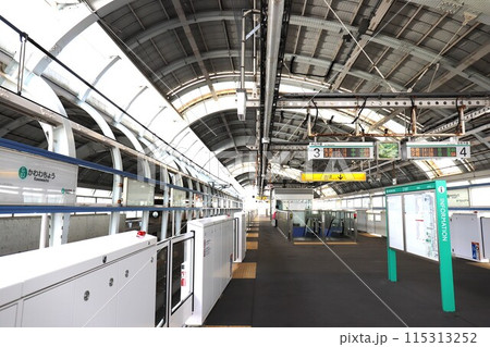 川和町駅（横浜市営地下鉄グリーンライン）ホーム 115313252