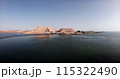 ナセル湖からのアブシンベル神殿 115322490