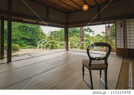 山形 鶴舞園 清遠閣から庭園を望む 115323478