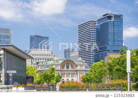 難波橋（ライオン橋）から見る中之島の景観 115323983