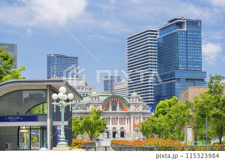 難波橋（ライオン橋）から見る中之島の景観 115323984