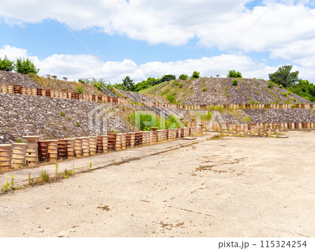 【奈良県】北葛城郡 ナガレ山古墳 (2024/06/05撮影) 115324254
