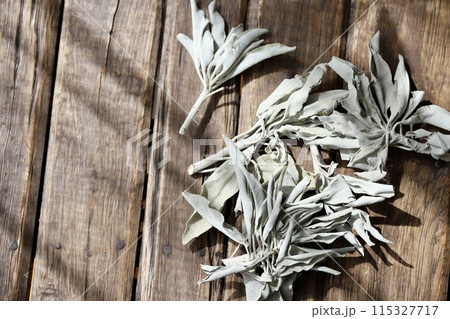 無農薬の枝付きホワイトセージ　スマッジングハーブ 115327717