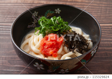 明太子クリームうどん 明太子クリームうどん 115329824