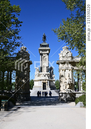 Monument to King Alfonso XII in El Retiro Park in Madrid, Spain. 115330220