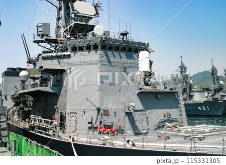 海上自衛隊 護衛艦の艦橋構造物 海上自衛隊 護衛艦の艦橋構造物 115331305