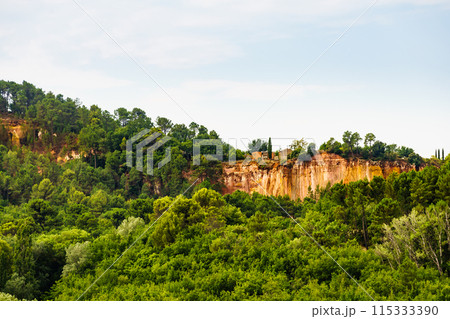 Red rocks in Roussillon, Provence France Red rocks in Roussillon, Provence France 115333390