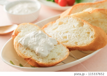 クリームチーズとツナのディップ 115337652