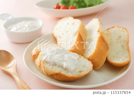 クリームチーズとツナのディップ 115337654
