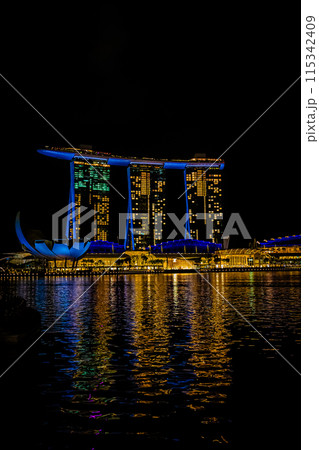 シンガポール 夜の風景 シンガポール 夜の風景 115342409