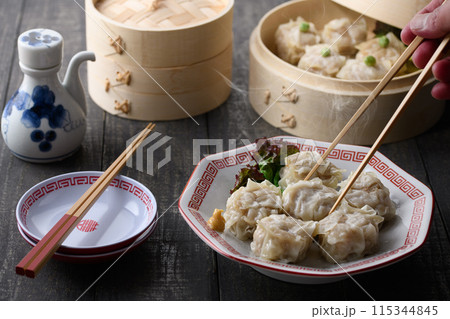 中国料理 焼売 蒸したて熱々 115344845