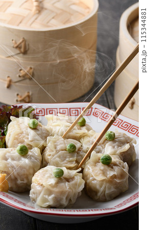 中国料理 焼売 蒸したて熱々 115344881