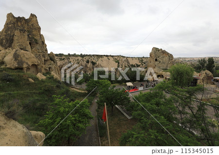 ギョレメ野外博物館全景 115345015