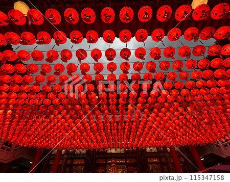 高雄の三鳳宮 赤提灯 115347158