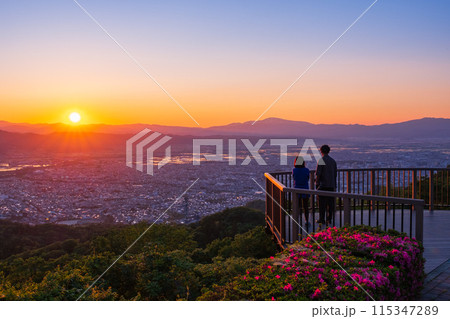 西蔵王公園展望広場・夕景 115347289