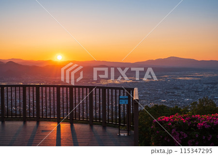 西蔵王公園展望広場・夕景 115347295