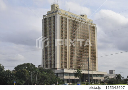 キューバ、ハバナ、革命広場、国防省 キューバ、ハバナ、革命広場、国防省 115348607