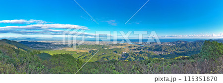 【伊勢志摩スカイライン 一宇田展望台】 (高解像度版) 三重県伊勢市宇治館町岩井田山 【伊勢志摩スカイライン 一宇田展望台】 (高解像度版) 三重県伊勢市宇治館町岩井田山 115351870