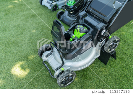 Battery powered electric lawn mowers. 115357156
