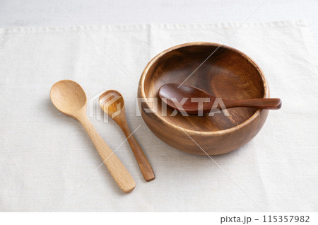 空っぽの食器 空っぽの食器 115357982