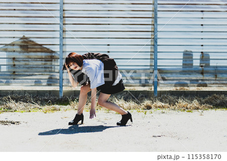 健康的な若い女性のビューティーイメージ 健康的な若い女性のビューティーイメージ 115358170