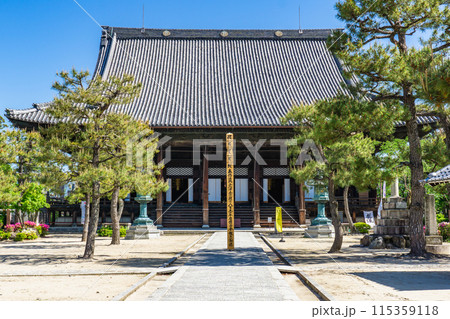 京都市左京区田中門前町の百萬遍知恩寺　御影堂（重要文化財） 115359118