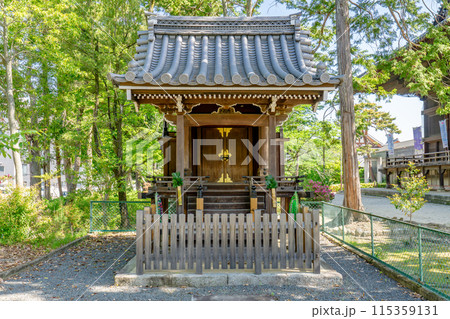 京都市左京区田中門前町の百萬遍知恩寺 加茂明神鎮守堂(重要文化財) 京都市左京区田中門前町の百萬遍知恩寺 加茂明神鎮守堂(重要文化財) 115359131