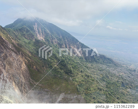 Hiking mountain peak 115362289