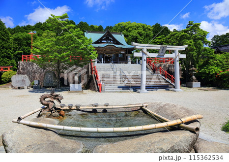 【佐賀県】快晴の鏡山稲荷神社 115362534
