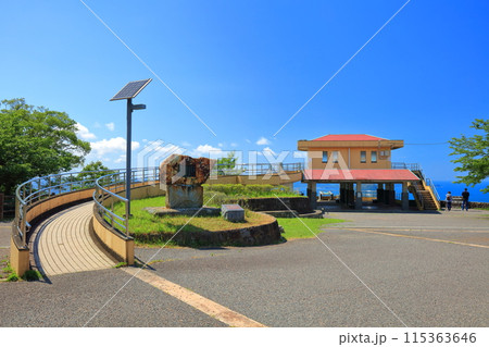 【佐賀県】快晴の鏡山展望テラス(鏡山展望台) 【佐賀県】快晴の鏡山展望テラス(鏡山展望台) 115363646