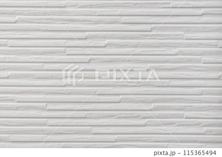 細長いタイルの壁（テクスチャ）窯業系サイディング 115365494
