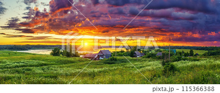 Dramatic colorful sunset in a countryside 115366388