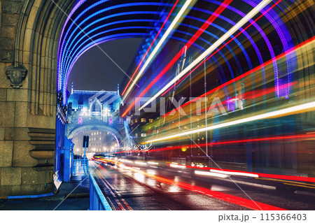 Tower bridge in London at night Tower bridge in London at night 115366403