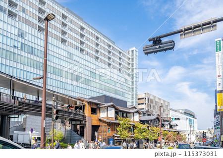 ミナカ小田原　お城通り 小田原駅東口 　町並み 115373031