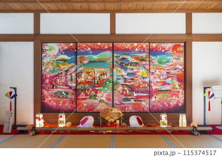 京都・山科　随心院「極彩色梅匂小町絵図」 115374517