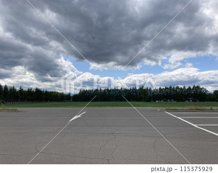 どこまでも続く道 どこまでも続く道 115375929