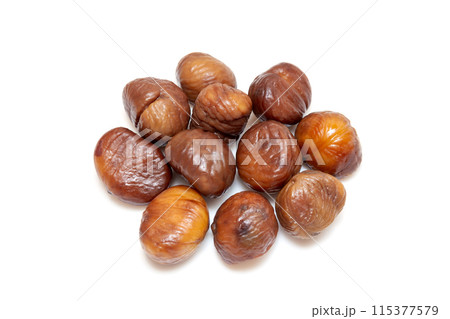 むき甘栗【白背景・切り抜き】 115377579