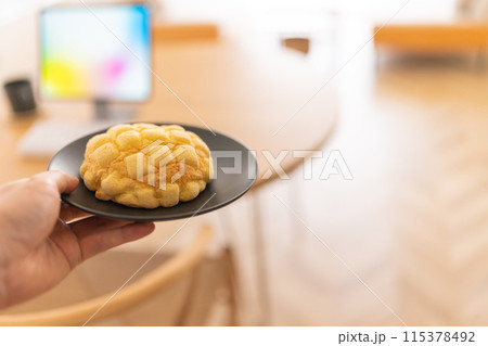 メロンパンのある生活 115378492