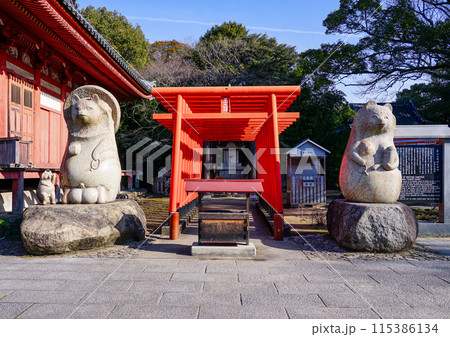 蓑山大明神 四国霊場第84番札所屋島寺(香川県高松市) 蓑山大明神 四国霊場第84番札所屋島寺(香川県高松市) 115386134